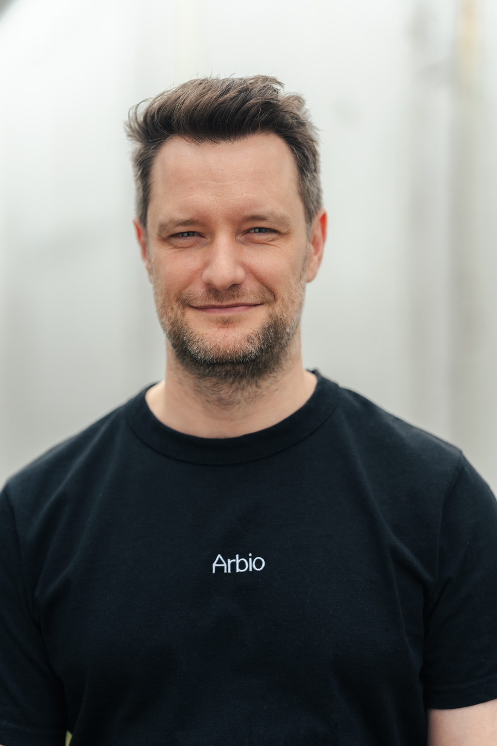 Portrait of Artur, team member at arbio