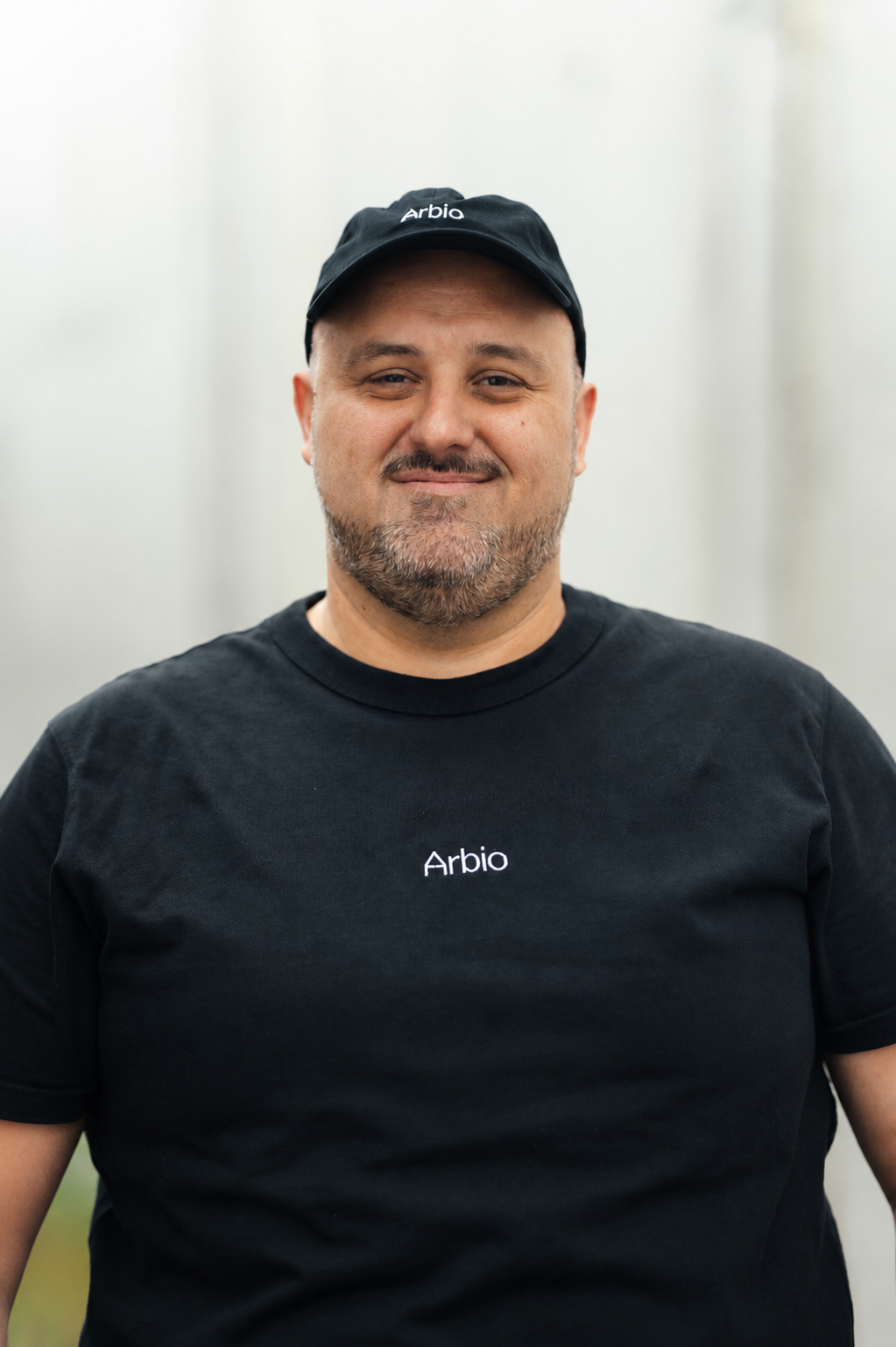 Portr&auml;t von Sa&scaron;a, Teammitglied bei arbio