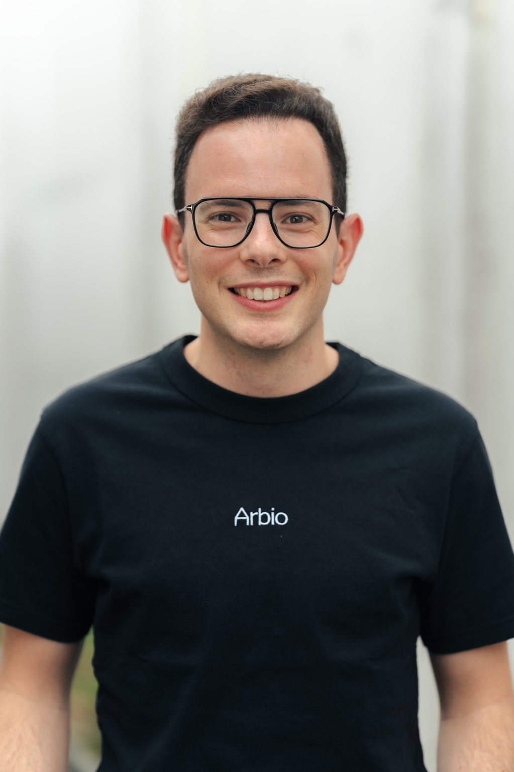 Portr&auml;t von Miquel, Teammitglied bei arbio